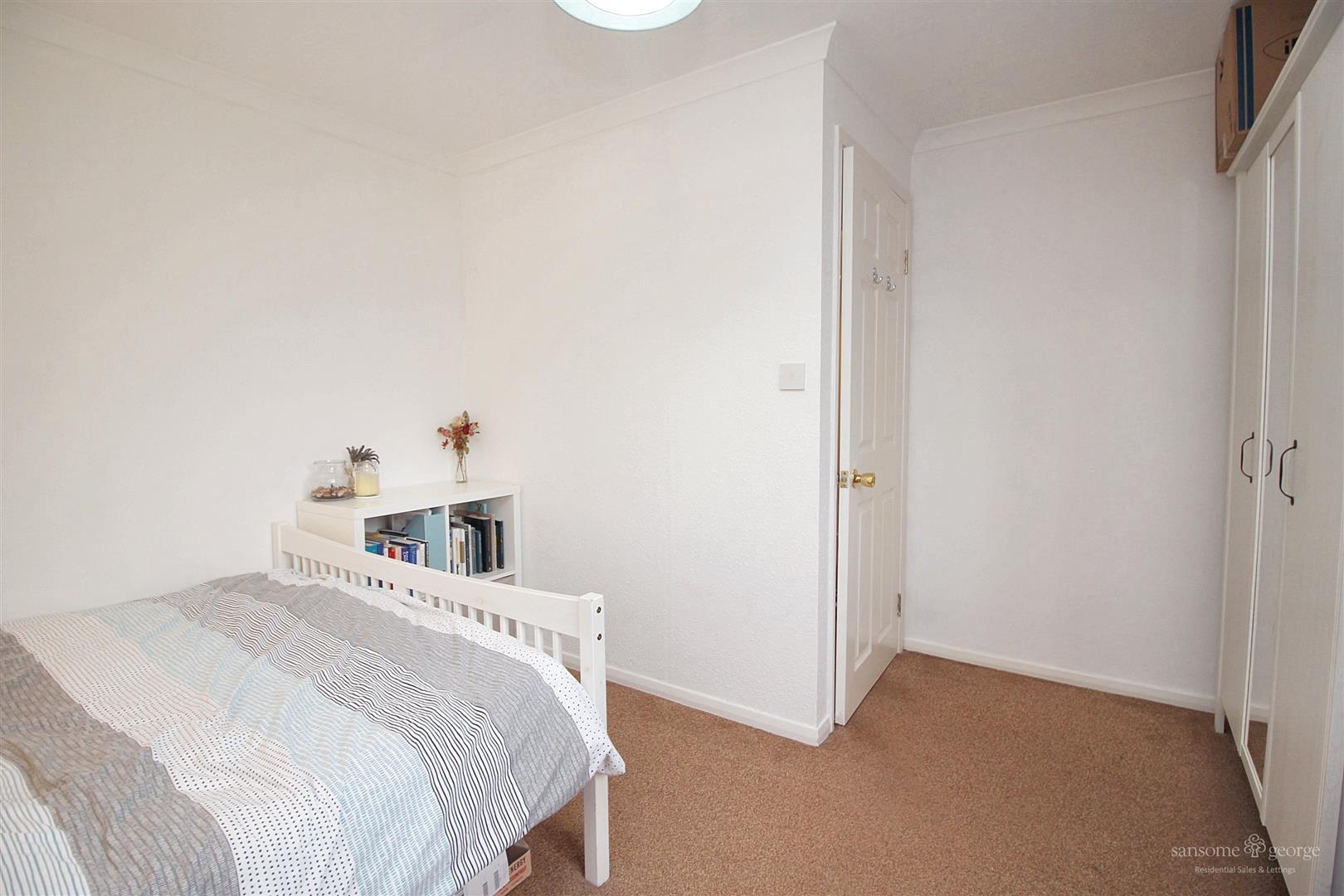 Ashampstead Road, Southcote, Reading